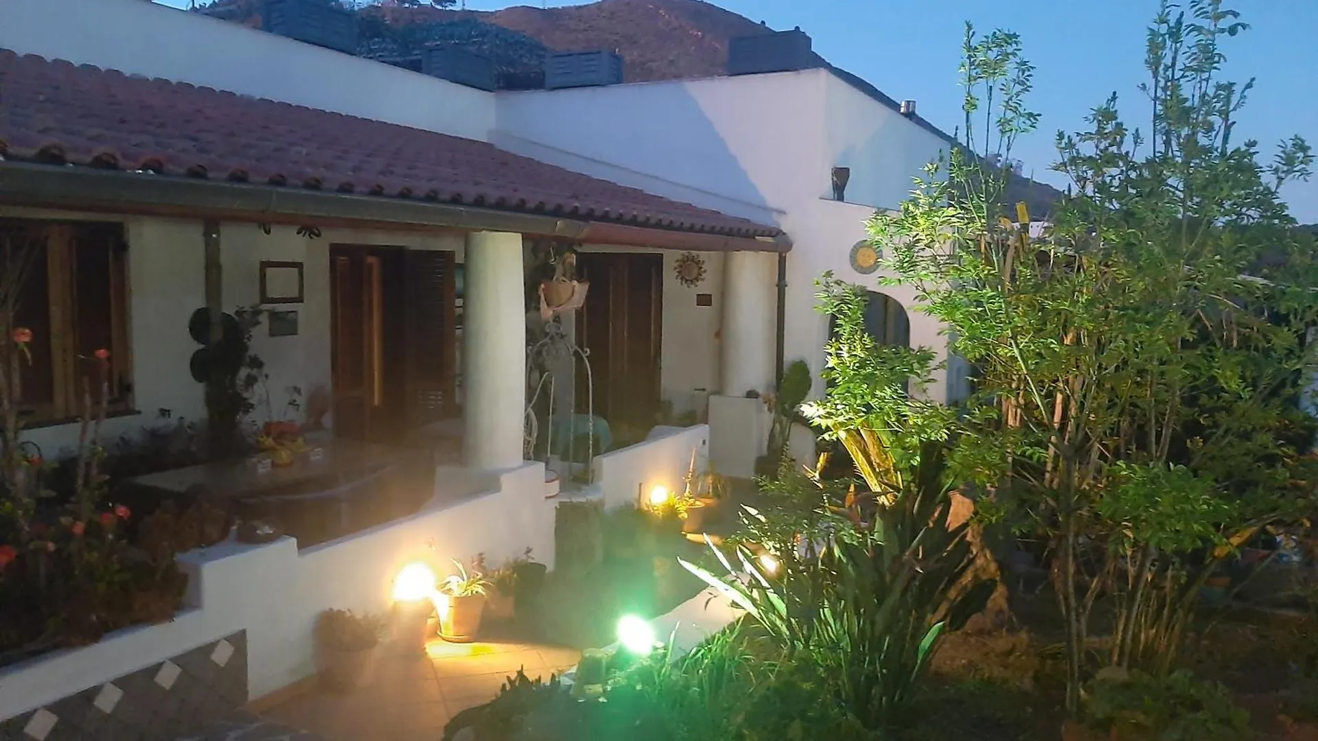 Bed And Breakfast Villa Angelina リーパリ イタリア
